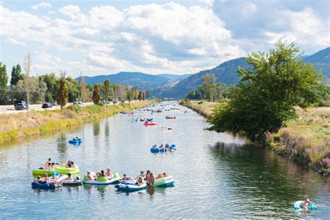 kelowna lazy river.